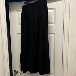 Chic Black Tiered Maxi Skirt